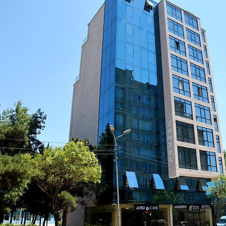 טביליסי L Plaza Hotel מראה חיצוני תמונה