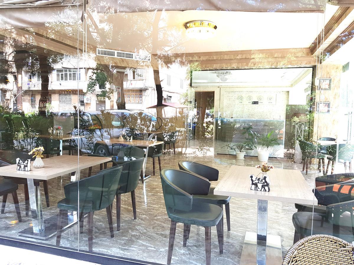 טביליסי L Plaza Hotel מראה חיצוני תמונה