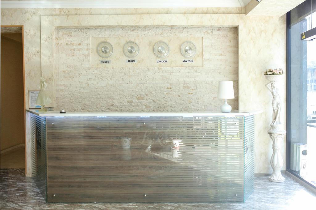 טביליסי L Plaza Hotel מראה חיצוני תמונה
